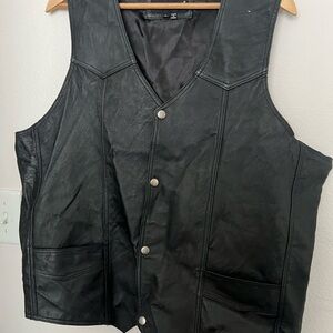 Men's Classic Black Leather Vest